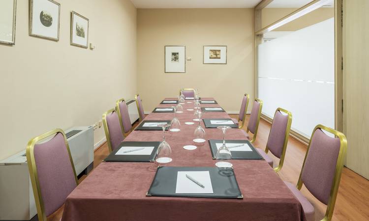 BUSINESS CENTER Hotel Ilunion Alcora Sevilla Seville BUSINESS CENTER Hotel Ilunion Alcora Sevilla Seville