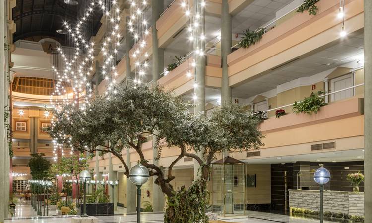 HINOJOS Hotel Ilunion Alcora Sevilla Seville HINOJOS Hotel Ilunion Alcora Sevilla Seville