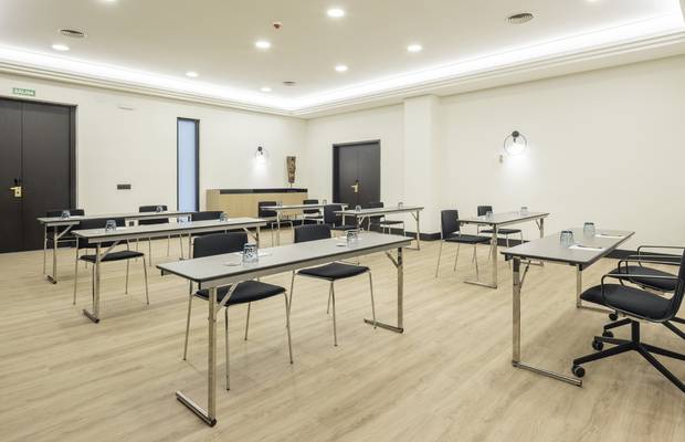 Atrio 4 Hotel ILUNION Alcora Sevilla Seville